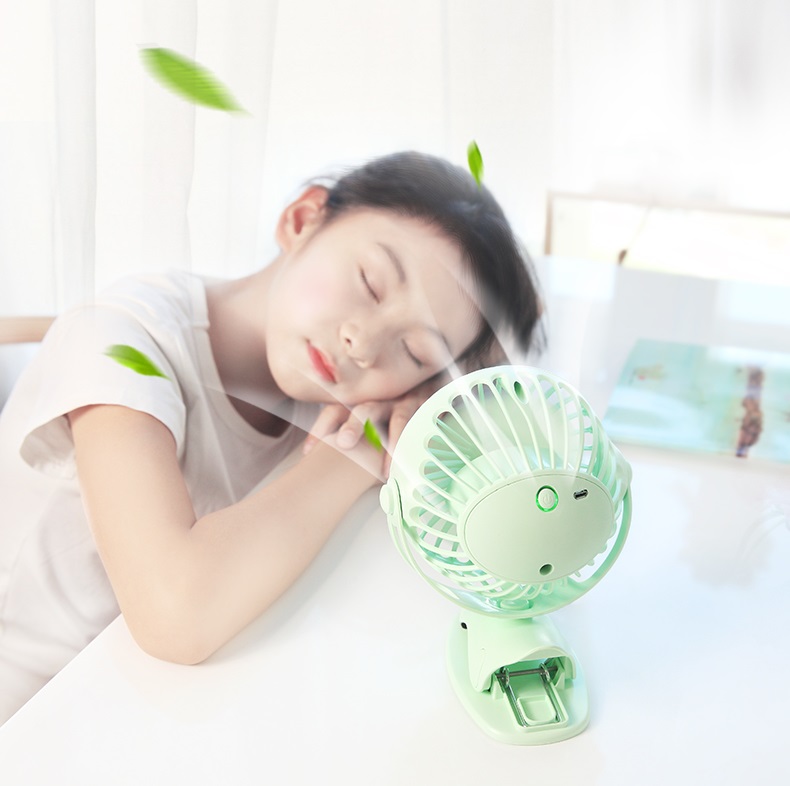 Quạt Tích Điện Mini Yoobao F04 6400mAh – Pin Lớn, Kẹp Đa Năng, Dùng Đến 32 Giờ